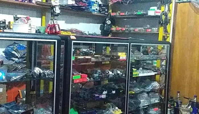 Inversiones Y Moto Repuestos Dios Proveera - 25530
