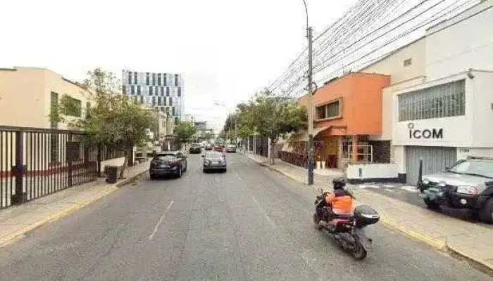 Mi Farma -  Direcciondeg - San Isidro