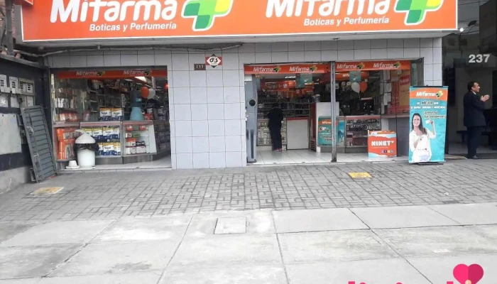 Mifarma Boticas Y Perfumeria -  Opiniones - Surquillo