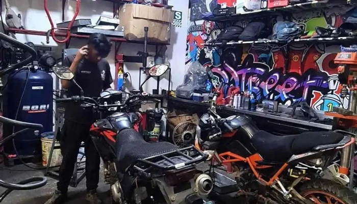 Moto Mundo Hz - Huaraz 02002
