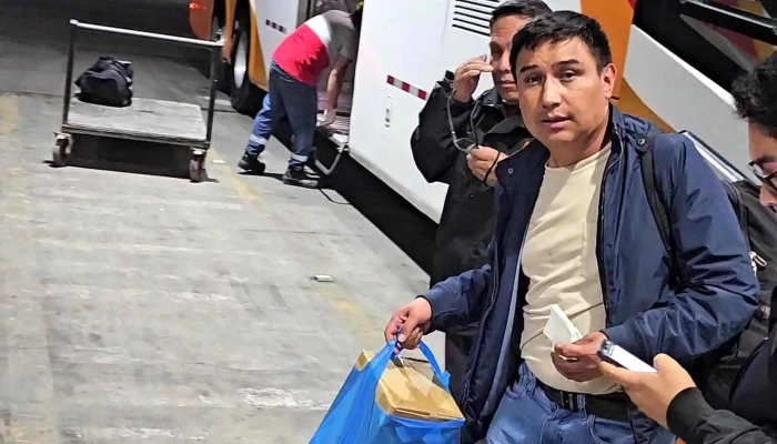 Movil Bus Recojo Encomiendas Telefono - Huaraz