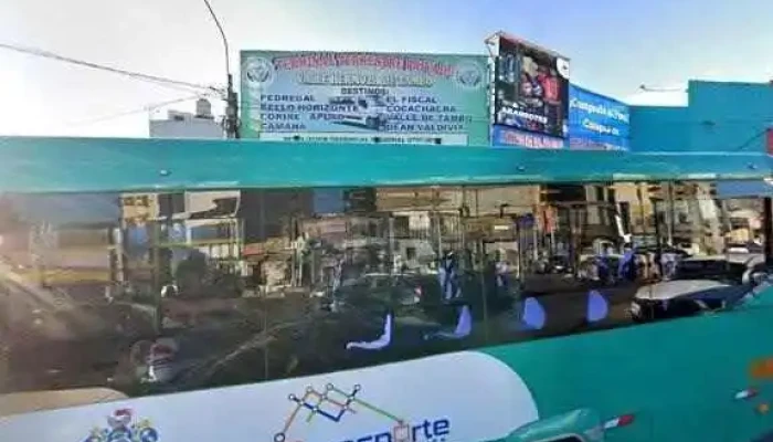 Paradero Minivans A Camana Y Mollendo Direccion - José Luis Bustamante y Rivero