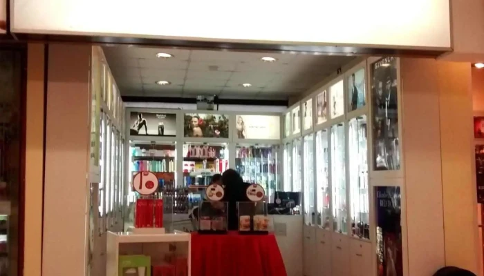 Perfumerías Unidas - Av. De La Marina 2000
