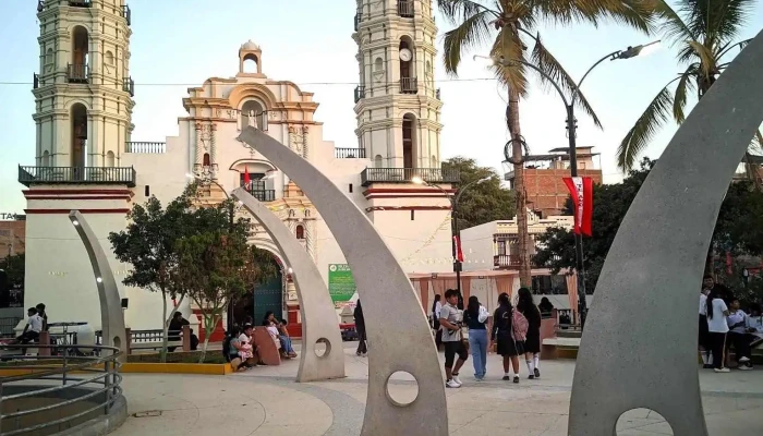 Periodismo en Sechura y el Perú - Sechura 20691
