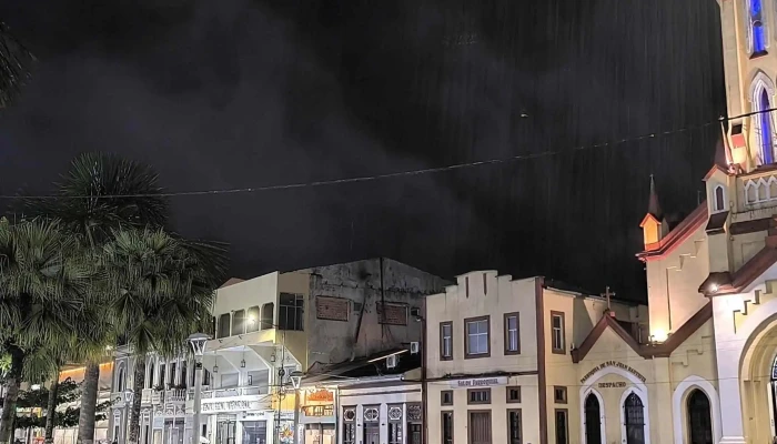 Plaza Mayor De Iquitos -  Descuentos - Iquitos