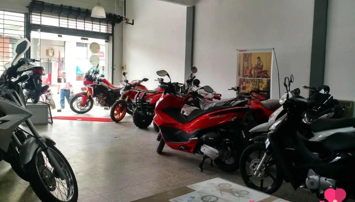Pontacuarto Hnos Motos - Junín