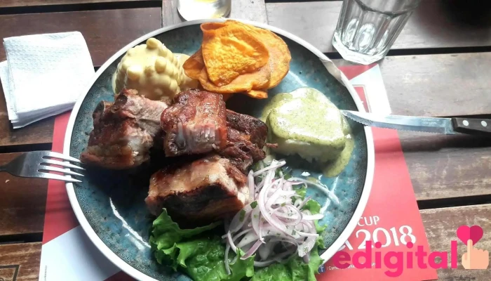 Restaurante Carnes y Carnadas - Talara 20811