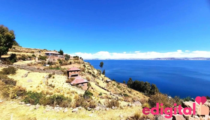 Taquile -  Playa - Huillanopampa