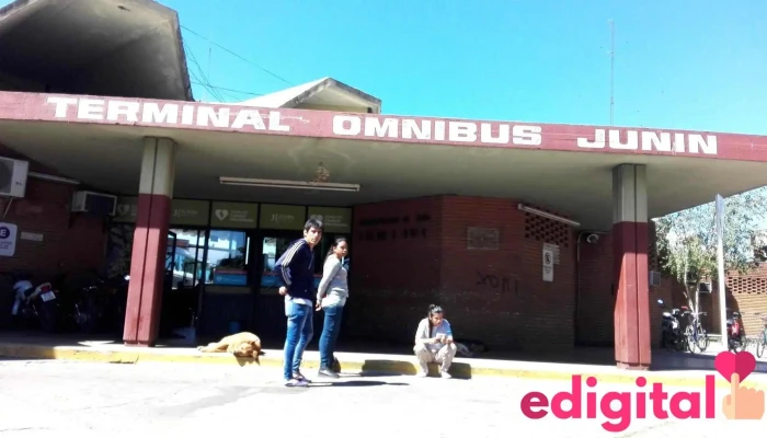 Terminal de Ómnibus de Junín - B6022 Junín