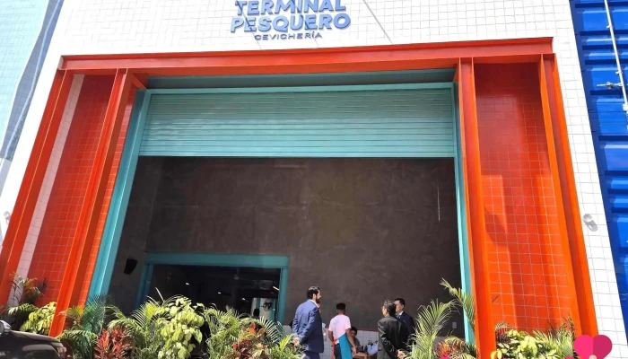 Terminal Pesquero Cevichería Begonias - San Isidro 15046
