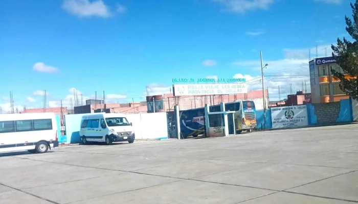 Terminal Zonal Ilave -  Aparcamiento - Ilave 21501