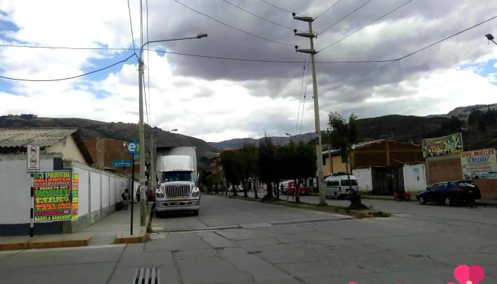 Transportes El Rapido Bus -  Automovil - Huaraz