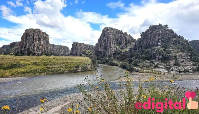 Tres cañones de Suykutambo - Pucara 08360