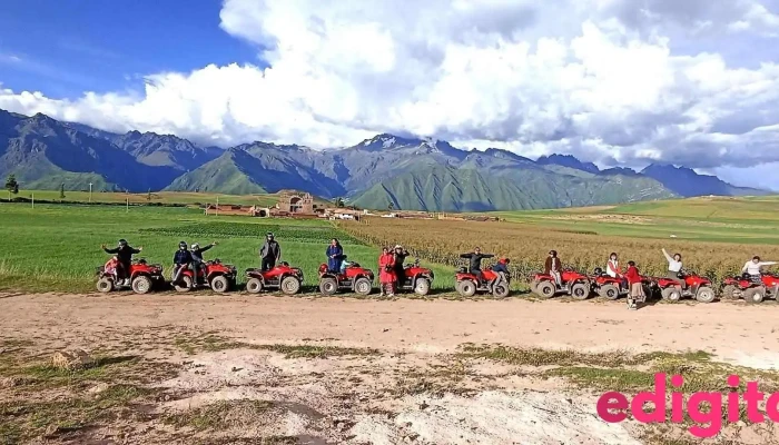 Urubamba valle sagrado - Av. Ferrocarril